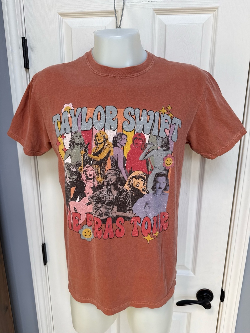 TAYLOR SWIFT The Eras Tour T-Shirt Comfort Colors Orange Unisex LARGE